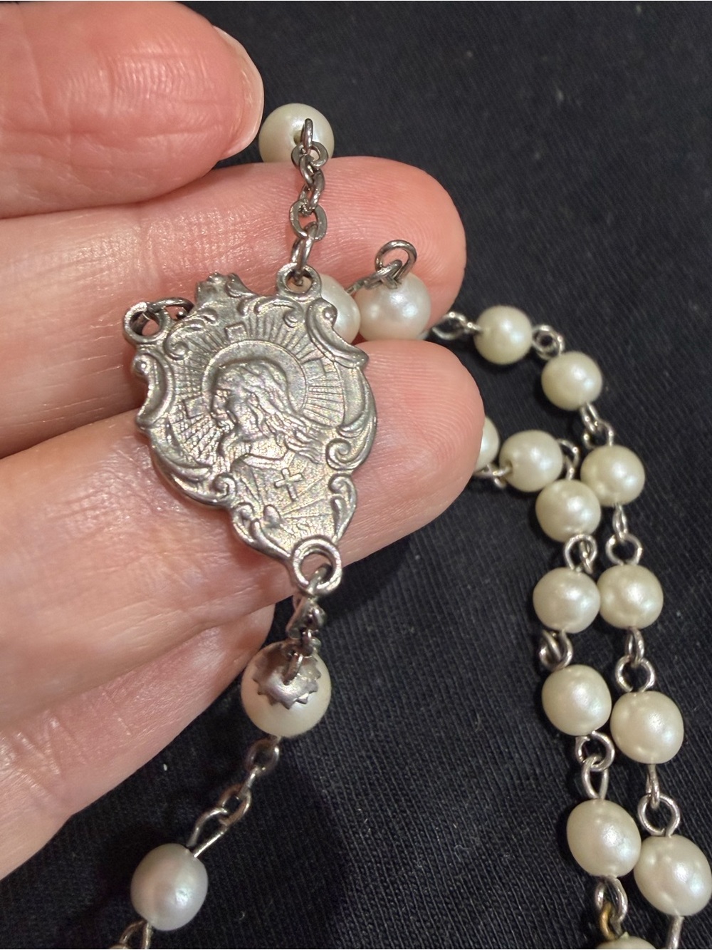 Pearl Bead Rosary Necklace with Crucifix - Picture 3 of 6